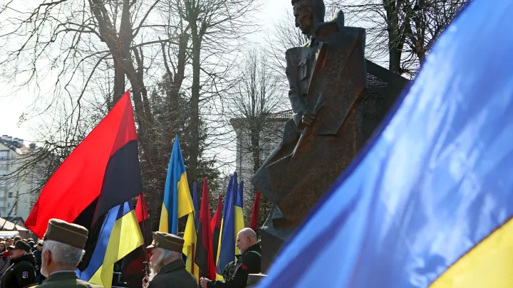 Укрывали у себя бандитов и их главарей. Вскрыта давняя связь грекокатолической церкви с ОУН* на Украине