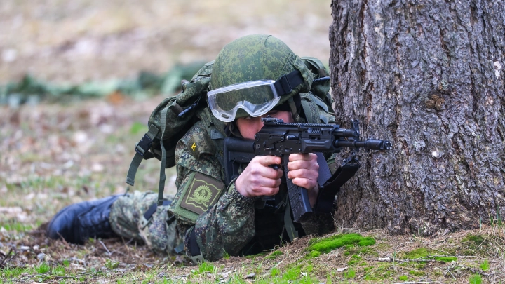 Военнослужащий Вялшин рассказал о ножевых боях с ВСУ в Петровском