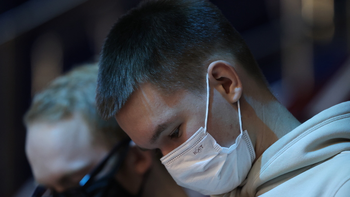 На Кубани усилят проверки соблюдения масочного режима в ТЦ и общественном транспорте