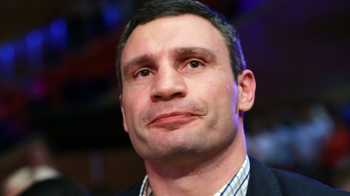 Мэр Киева Кличко доложил о взрывах на севере и западе столицы Украины