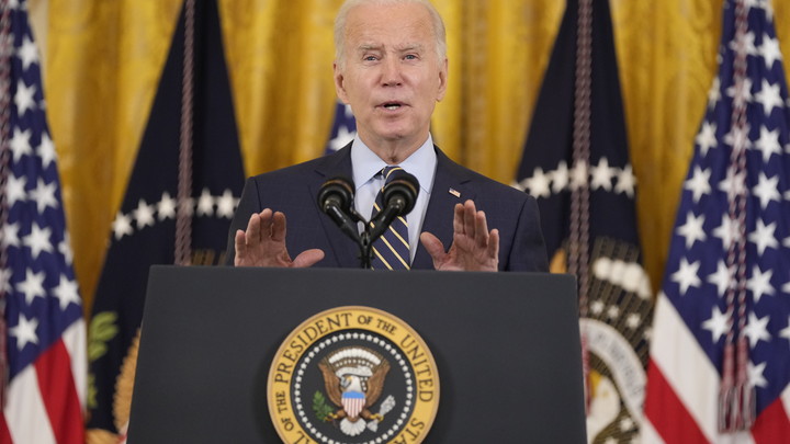 Комик высмеял угрозы Байдена: Гляньте на Путина