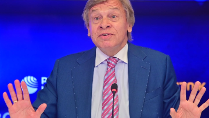 Пушков: Трампу предстоит нешуточная борьба за Голливуд