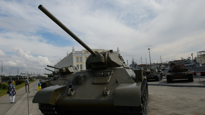 Мэр Нарвы отказалась баллотироваться в парламент в знак протеста против сноса Т-34