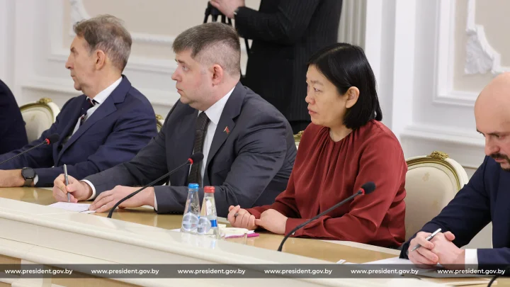 Лукашенко призвал Wildberries работать на Белоруссию
