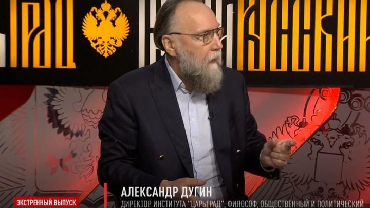 Такер Карлсон обнародовал интервью с Дугиным: Его идеи считают настолько опасными, что украинское правительство убило его дочь