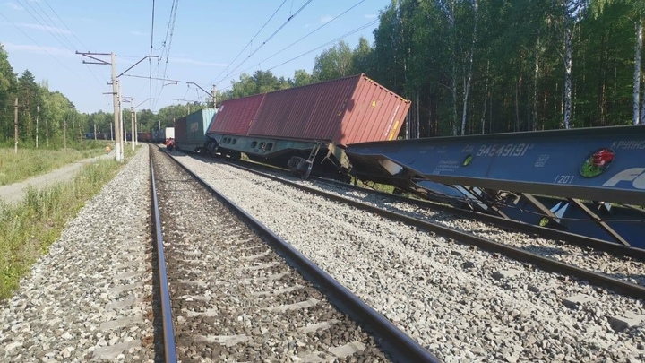 На одном из перегонов в Забайкалье столкнулись грузовые поезда