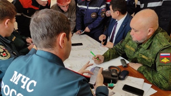 Семьям погибших и пострадавшим в ЧП на шахте «Листвяжная» в Кузбассе окажут помощь