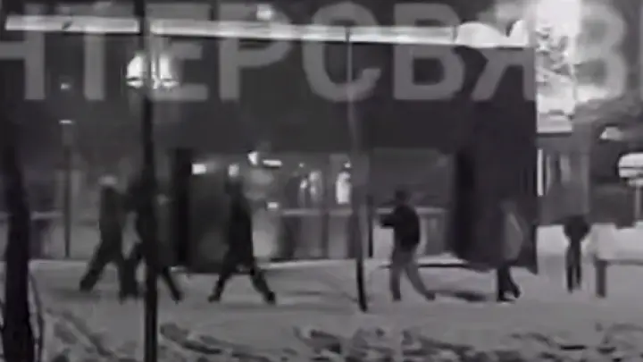 Достал оружие и стал стрелять: в центре Челябинска подростки напали на прохожих