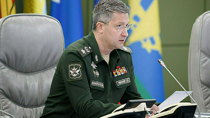 Четыре пакета наград: Как адвокат замглавы Минобороны Иванова пытался освободить подсудимого из-под ареста