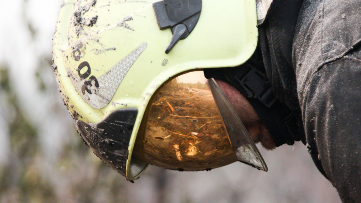 Трагедия в Ейске: Первые кадры изнутри дома после пожара попали в Сеть