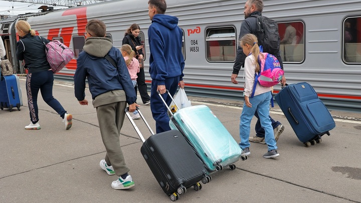 Русские продолжают бежать из Казахстана: В России им предложили неожиданный регион для переселения