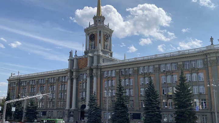 В Екатеринбурге запустили движение по дублеру улицы Металлургов