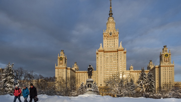 Удастся ли студентам отсудить у МГУ скидку за дистанционку: Мнение юриста