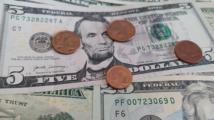 Дорогое удовольствие: Эксперт ожидает уменьшение помощи Украине от Запада