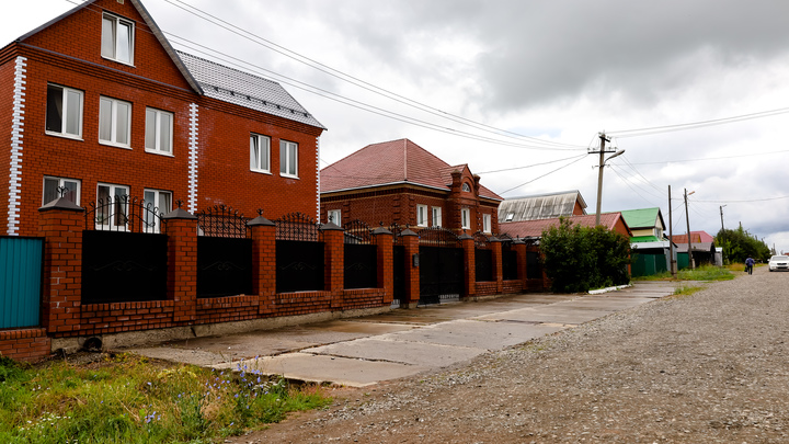 Минстрой предлагает использовать эскроу-счета для строительства частных домов