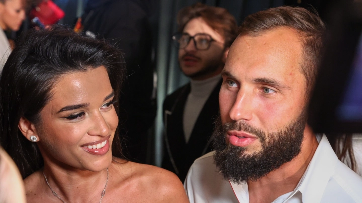 Не голая вечеринка, но не менее пошлая. Десант патриотов России высадился в Куршевеле: Мы здесь власть