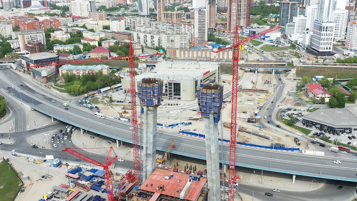 Фотограф Слава Степанов показал майские фото стройки четвёртого моста в Новосибирске