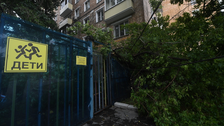 В Северском районе обвалилась крыша и часть стены детского сада