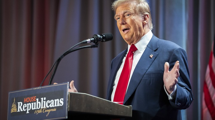 Восстановление Украины займёт 110 лет: Трамп призвал Зеленского подумать об отказе от территорий