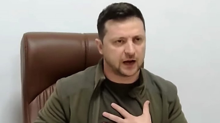 Скорбящее лицо крупнейших британских журналов испортил блогер: Одним кадром из Бучи