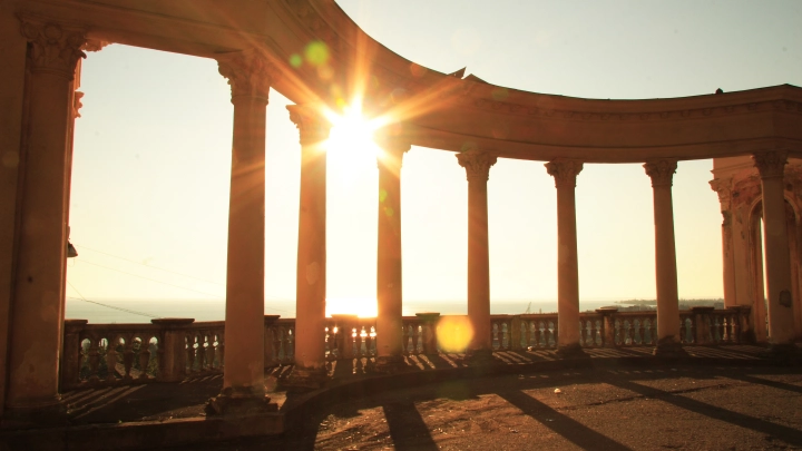 Сколько стоит добраться до Абхазии на самолёте