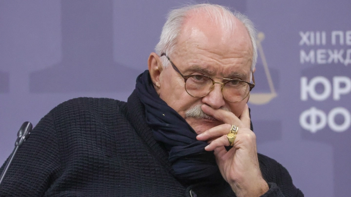 Стыдливое чувство неловкости: Обращение Михалкова к властям