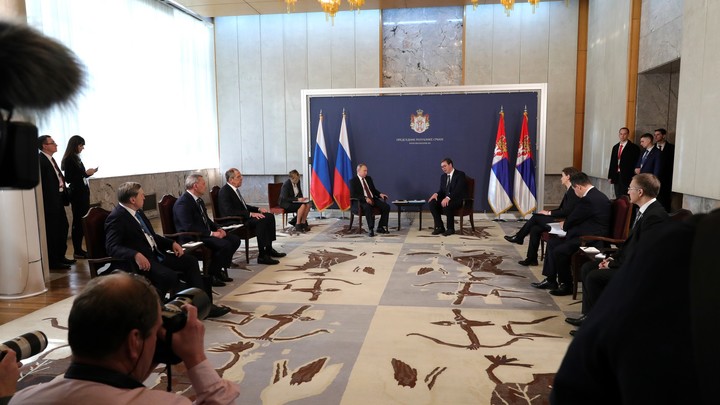 Симпатяга: Лохматый подарок по имени Паша понравился Путину