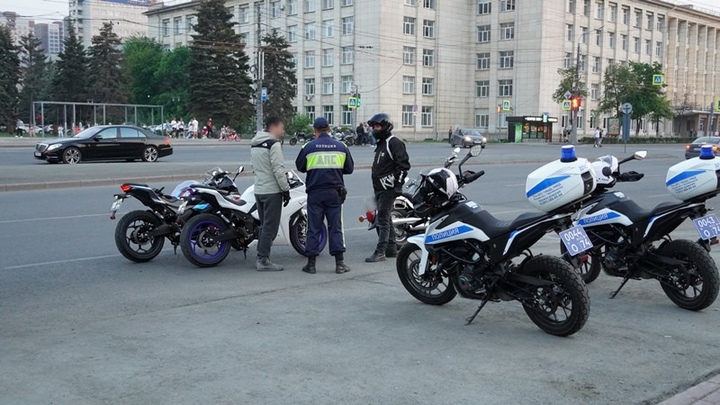 В Челябинске начинаются облавы на шумных байкеров