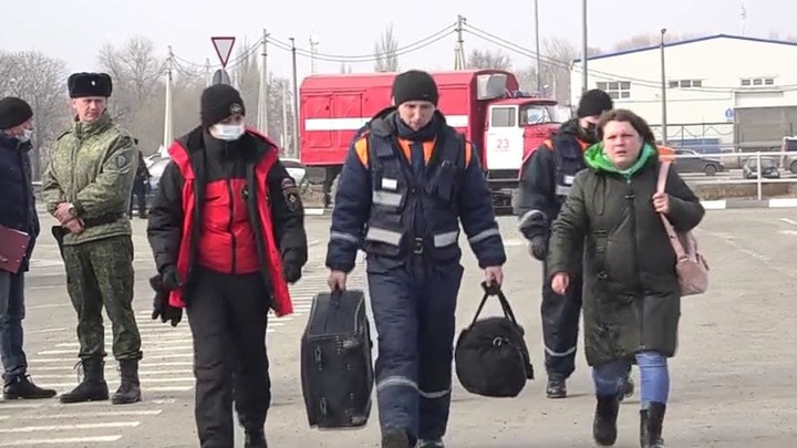 Границу Ростовской области за сутки пересекли 6500 беженцев с Донбасса
