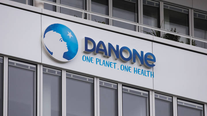 Компания Danone не планирует уходить с российского рынка