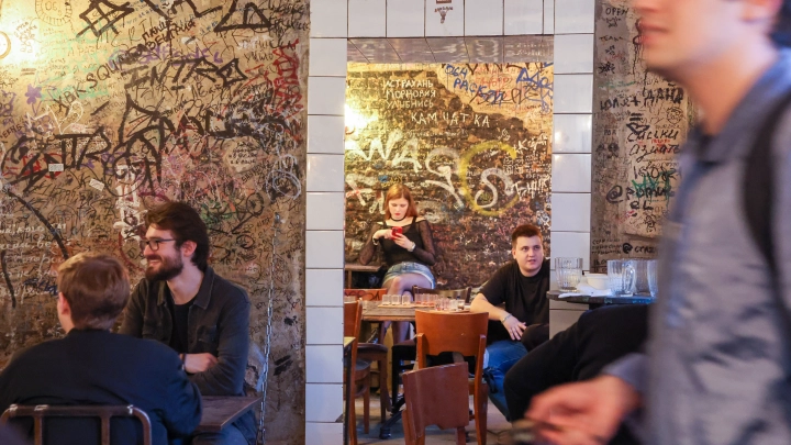 Жить дальше: сын пропавшей Усольцевой ответил на хейт за пьяную вечеринку