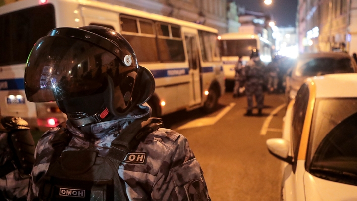 Безопасность граждан важнее: Власти Питера не доверились навальнистам, перекрыв пути наступления