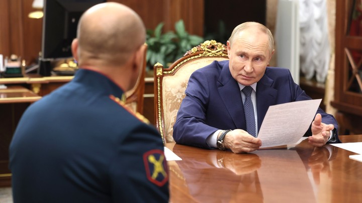Новый полпред в УрФО Жога выступил с обращением в день рождения Владимира Путина