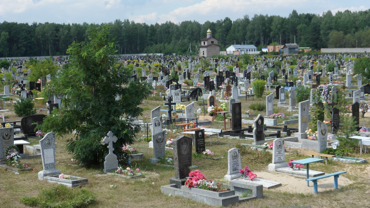 Священник: Ждет ли души встреча с родными после смерти