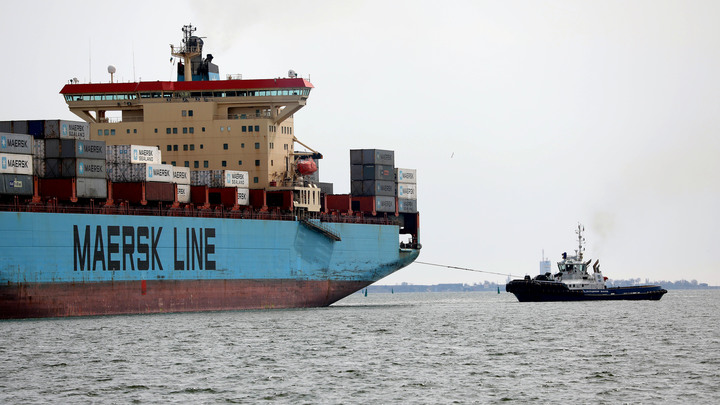 Киев заблокировал десятки иностранных судов - Минобороны