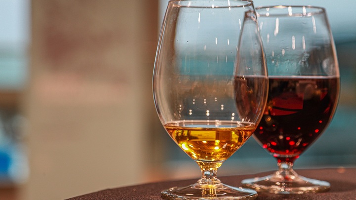 Немецкие учёные: Алкоголь может вызвать аритмию даже у молодых