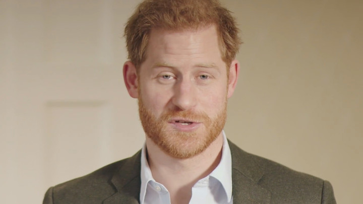 Гарри, вернись домой: Принц Уильям опасается за жизнь брата