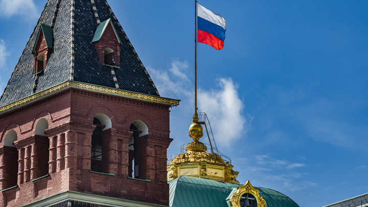 Отходя от края пропасти: Русский батюшка и Михалков напророчили России новую судьбу