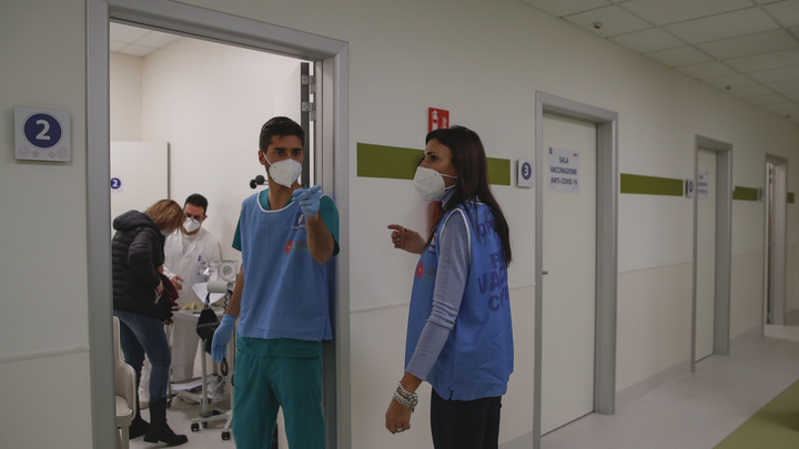 Доктор Мясников о фатальной ошибке мира с COVID-19 в 2021 году: Мутации возьмут на щит