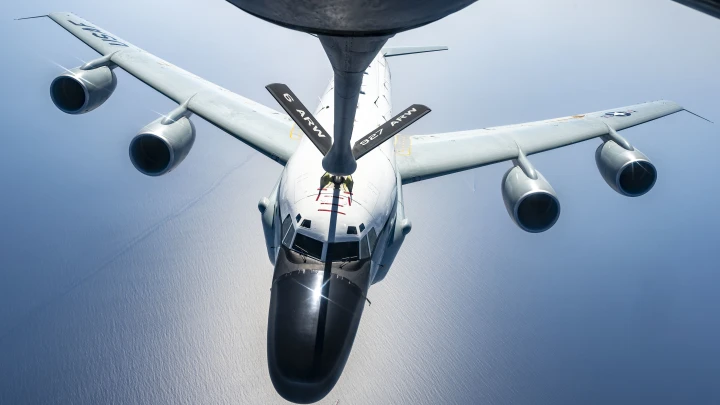 Разведка США и удары по Энгельсу. Военные показали, что происходит на фоне разговоров о мире: Максимально любопытно