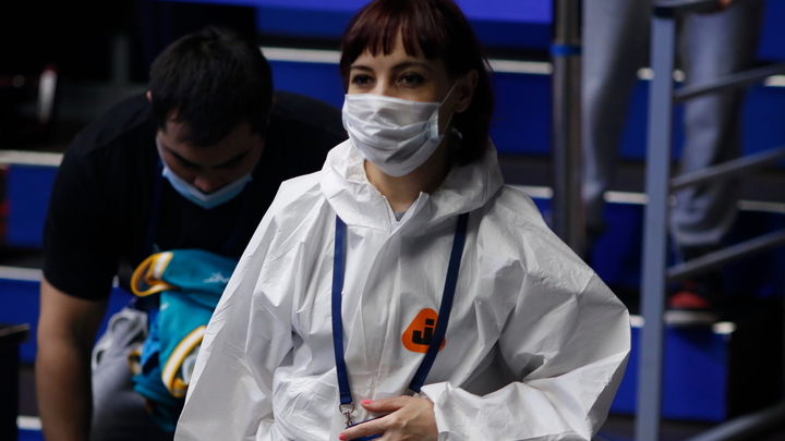 1300 человек умерли от коронавируса в августе в Петербурге: это в три раза больше, чем годом ранее