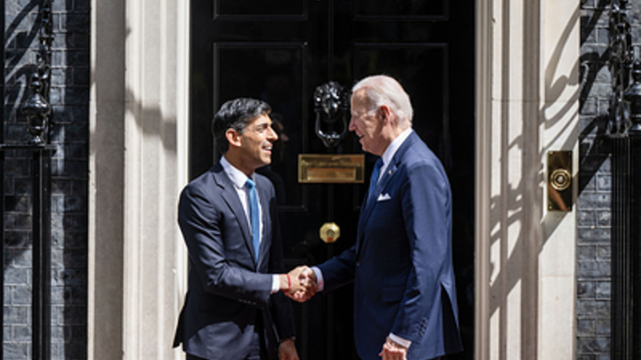 А вот это уже серьёзно. Главные игроки на Украине не на шутку поругались