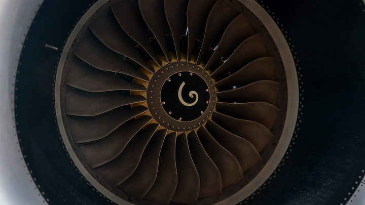 Тестовый полёт прервал сигнал бедствия. Озвучена предварительная причина крушения SSJ