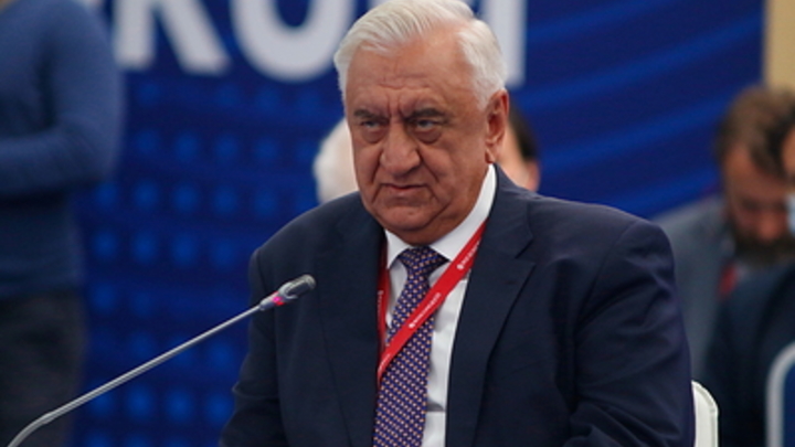 У стран ШОС может появиться собственная валюта, которая заменит доллар и евро