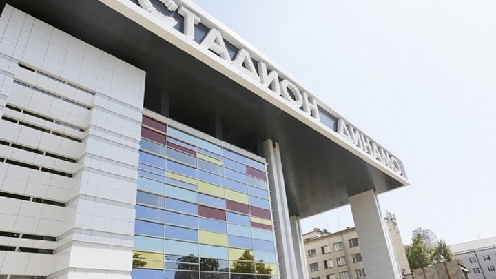 Губернатор обсудил с председателем общества «Динамо» реконструкцию стадиона