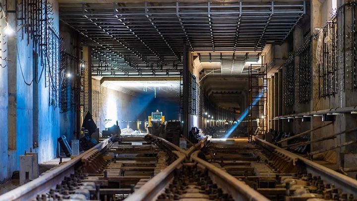 Построили Новаторскую, не перекрывая улицу: Что известно о двух новых станциях метро в Москве