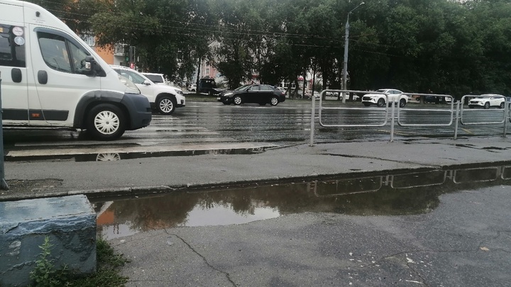 В Челябинске все службы перевели в режим повышенной готовности
