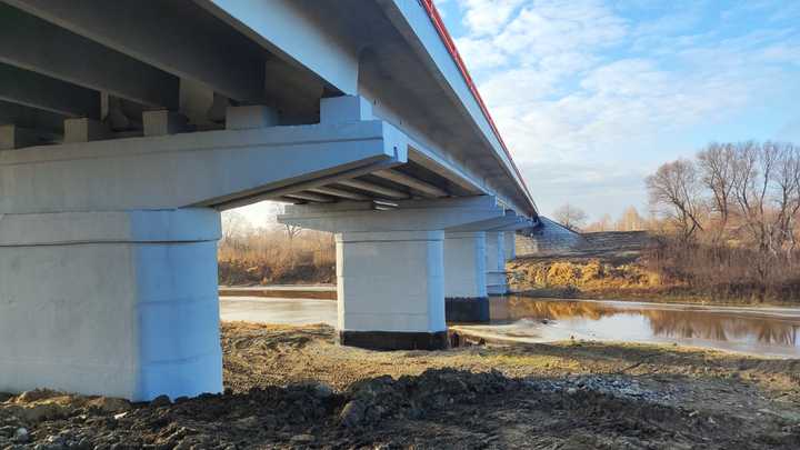 В Новосибирской области отремонтировали мосты через реки Шарап и Ирмень