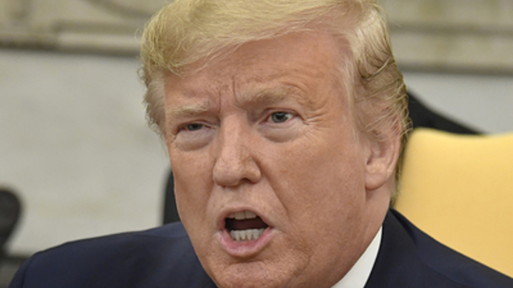 Очередная фальшивка: Трамп встал на защиту России от фейков