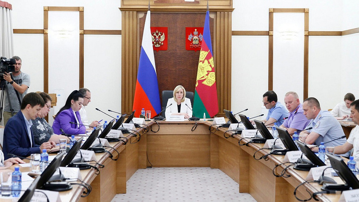 На Кубани с начала года временно трудоустроили более 7 тысяч подростков